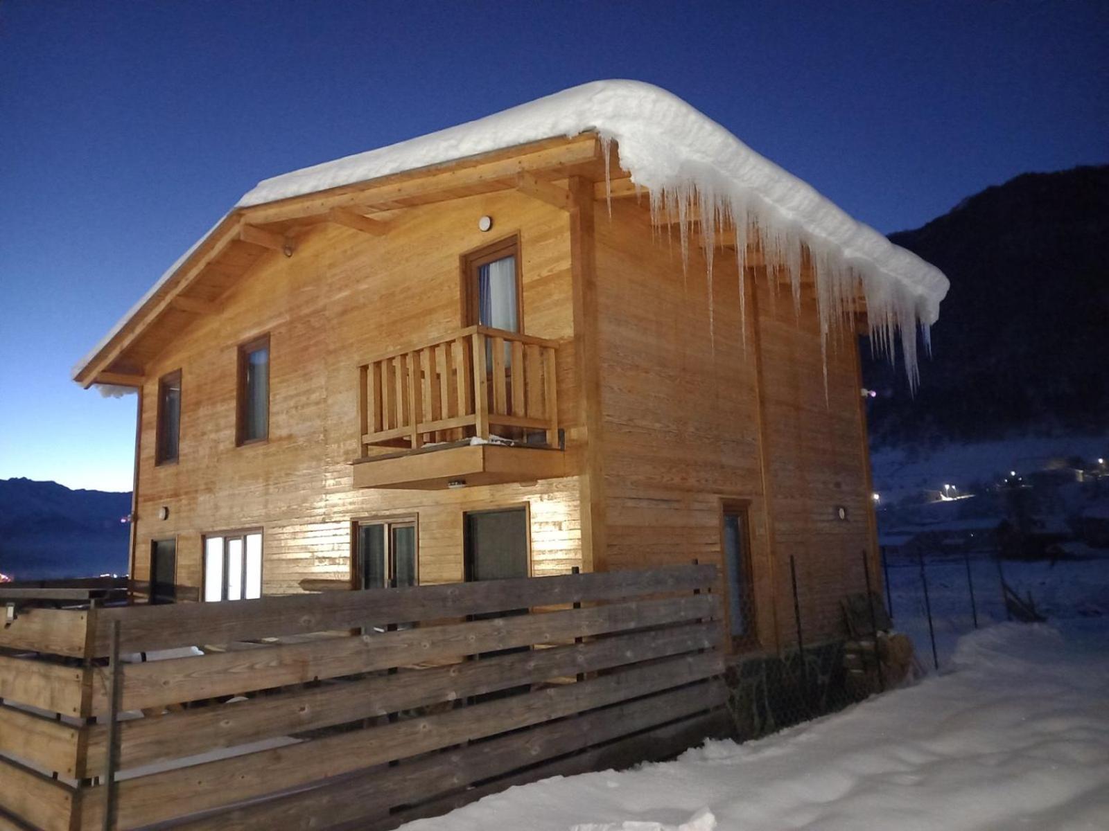 Cottage Qel Mestia Exterior photo
